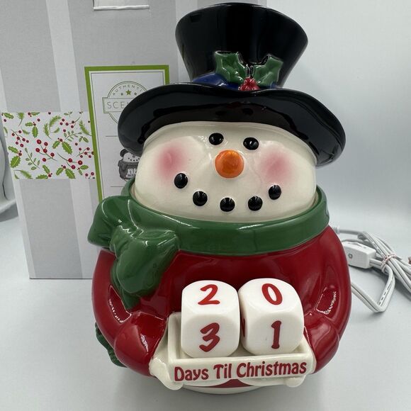 SCENTSY 'Snowman Countdown' Wax Warmer Electric With Box Dice - Picture 1 of 4